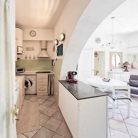 Angelo Apartment