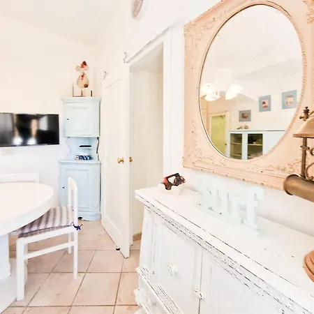 Angelo Apartment